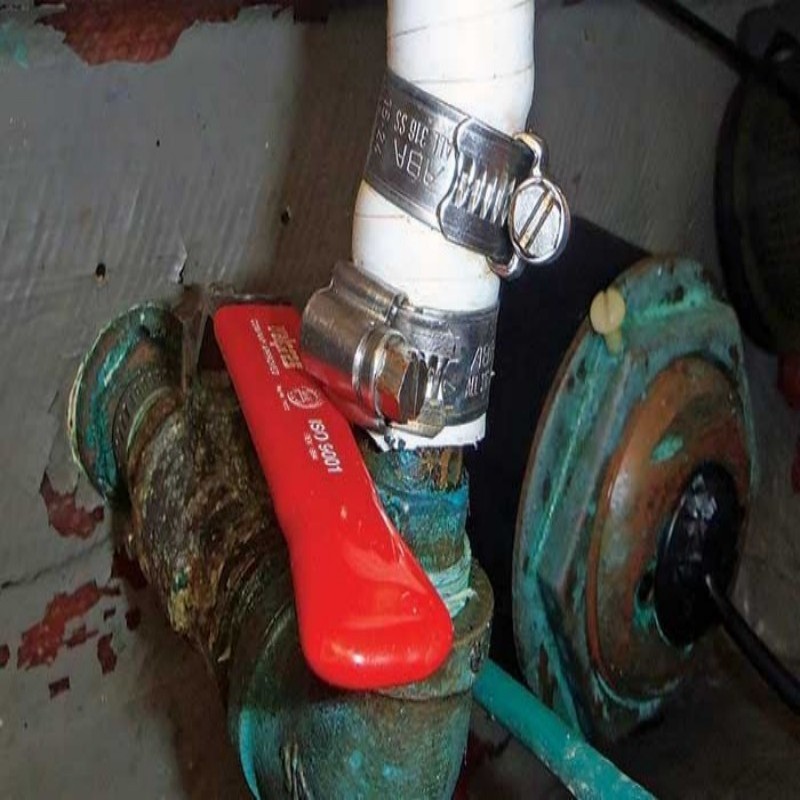 Применение хомута из нержавеющей стали в машиностроении