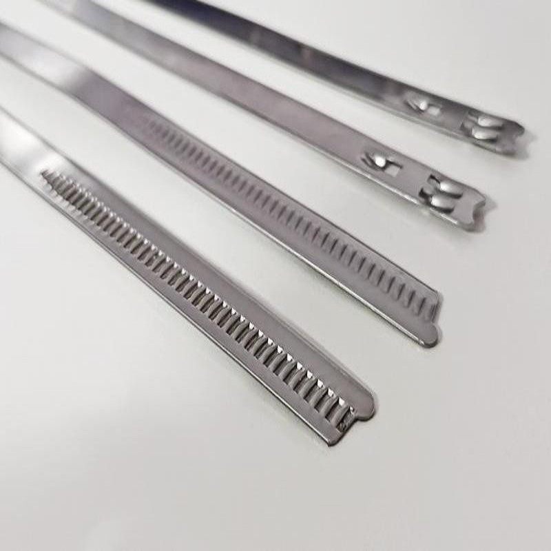 Где используются верхние хомуты для шлангов в автомобилях с новыми источниками энергии?